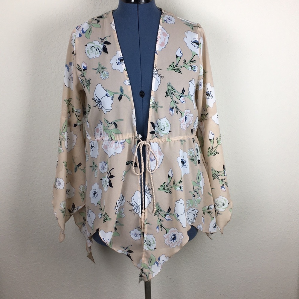 Charlotte Russe kimono
